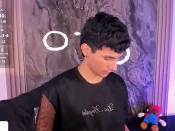 Chaturbate Live Sex Cam of kingparker1