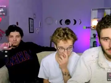 Chaturbate Live Porn of leon_lie