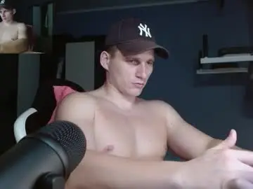 Chaturbate Nude Webcam of poliglotjoe