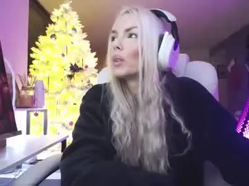 Chaturbate Sex Cam of tinykylie