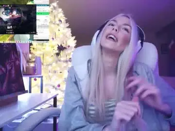 Chaturbate Watch Live Sex Cams of tinykylie