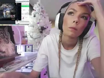 Chaturbate Best live sex cam show of tinykylie