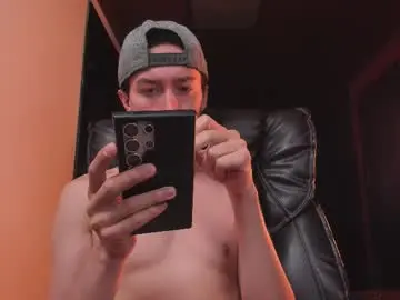 Chaturbate Live Sex of adrianwilliams_