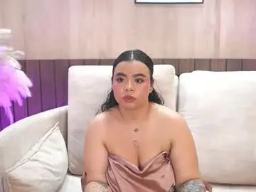 Chaturbate Adult Video Chat of ravenlux_