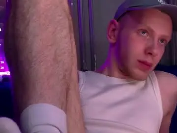 Chaturbate Nude Webcam of enigmaticsmile