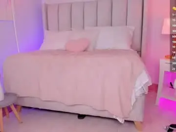 Chaturbate Best live sex cam show of your_petite18