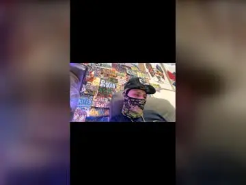 Chaturbate Live Sex Cam of boonkgang1028