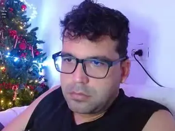 geeklatin88 from chaturbate