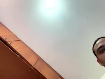 Chaturbate Live Sex of johnjow10