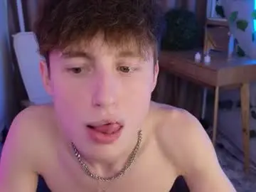 Chaturbate Adult Webcams of crisp1n