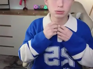 Chaturbate Watch Live Sex Cams of crisp1n