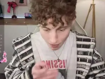 Chaturbate Watch Live Sex Cams of crisp1n