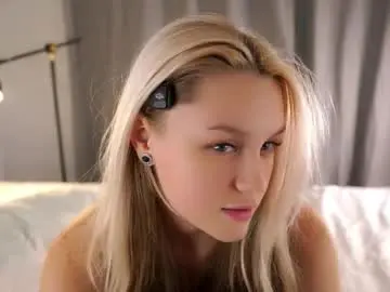 Chaturbate Adult Video Chat of emmiemurray