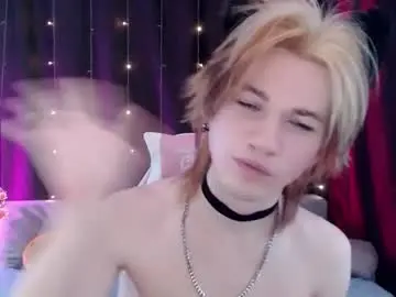 Chaturbate Live Sex Cam of evan_reinhart