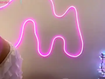 Chaturbate Best live sex cam show of karalinely