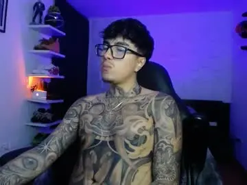 Chaturbate Best live sex cam show of zac_muller1