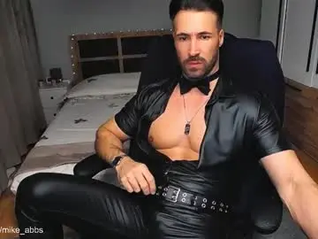Chaturbate Watch Live Sex Cams of mikestrip
