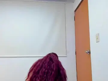 nicollehots from chaturbate