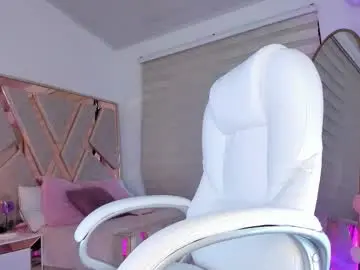 Chaturbate Best live sex cam show of ami_sweet_19