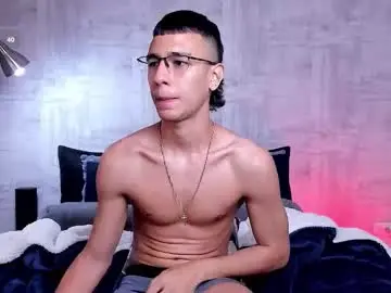 Chaturbate Watch Live Sex Cams of symonprince