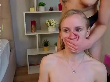 Chaturbate Sex Cam of blonde_lotos