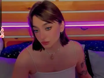 Chaturbate Sex Chat of emilytylerr