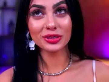 Chaturbate Adult Video Chat of ravennadarcy