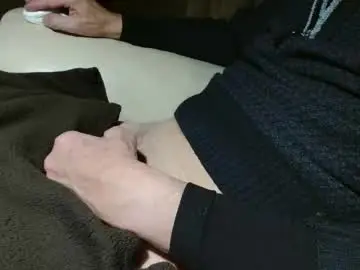 Chaturbate Live Sex Cam of cplmature87