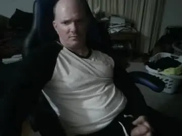 Chaturbate Adult Video Chat of emsguy1