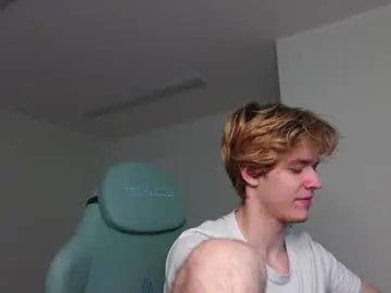 Chaturbate Sex Cam of eric_poston