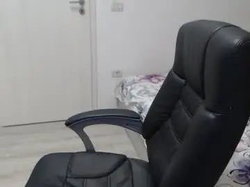 Chaturbate Free Porn Cam of blue_eyes96