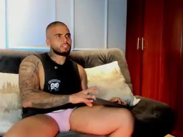 Chaturbate Adult Webcams of coreymartinez_