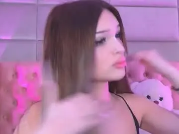 Chaturbate Watch Live Sex Cams of katiafinesse