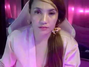 queen_kur from chaturbate