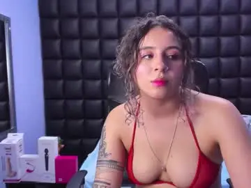 Chaturbate Watch Live Sex Cams of tiny_love_