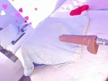 Chaturbate Adult Webcams of hillary_smile