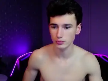 Chaturbate Adult Webcam of max_foks