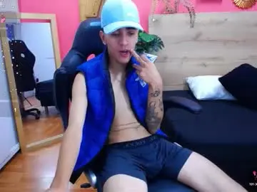 Chaturbate Free Porn Cam of mick_lollipop