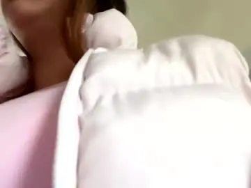 Chaturbate Sex Cam of xoxoalizehibaby