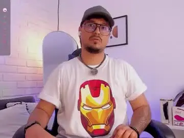 Chaturbate Watch Live Sex Cams of daviidevans