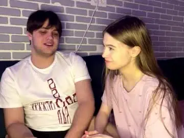 Chaturbate Live Sex Cam of fetchingcouplee