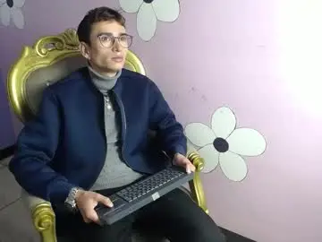 Chaturbate Free Porn Cam of iam_smith_