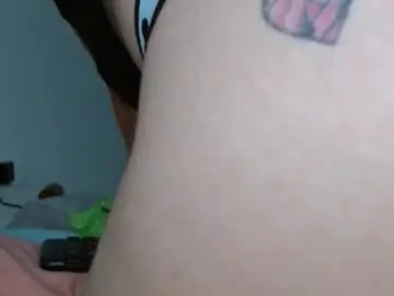 smallbrenda21 from chaturbate