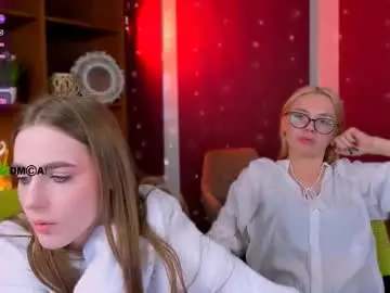 aria_moo from chaturbate