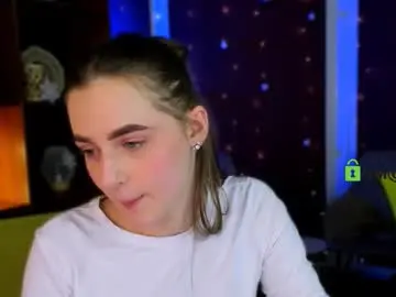 Chaturbate Live Sex Cam of aria_moo