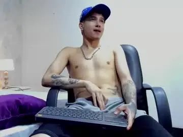 Chaturbate Watch Live Sex Cams of joshbeech