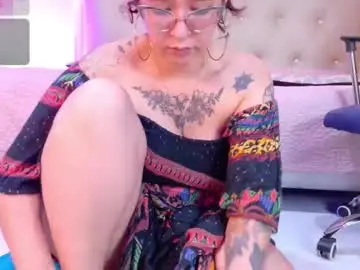 Chaturbate Sex Cam of chloerossee