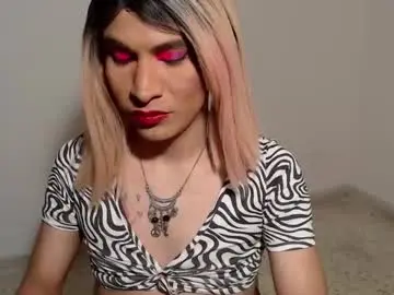 Chaturbate Watch Live Sex Cams of hugedaneska