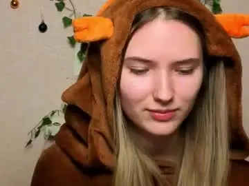 Chaturbate Watch Live Sex Cams of _kikiclark_