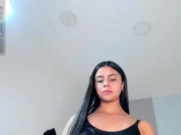 Chaturbate Nude Webcam of bella_walker_